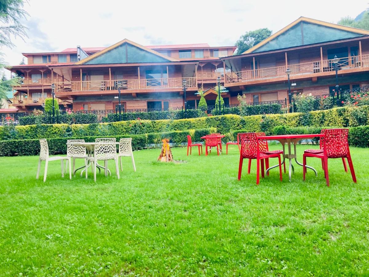 Snow Palm Resort, Manali ภายนอก รูปภาพ