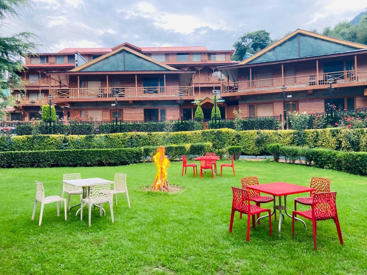 Snow Palm Resort, Manali ภายนอก รูปภาพ